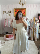 AF small puff sleeve midi worn 1x